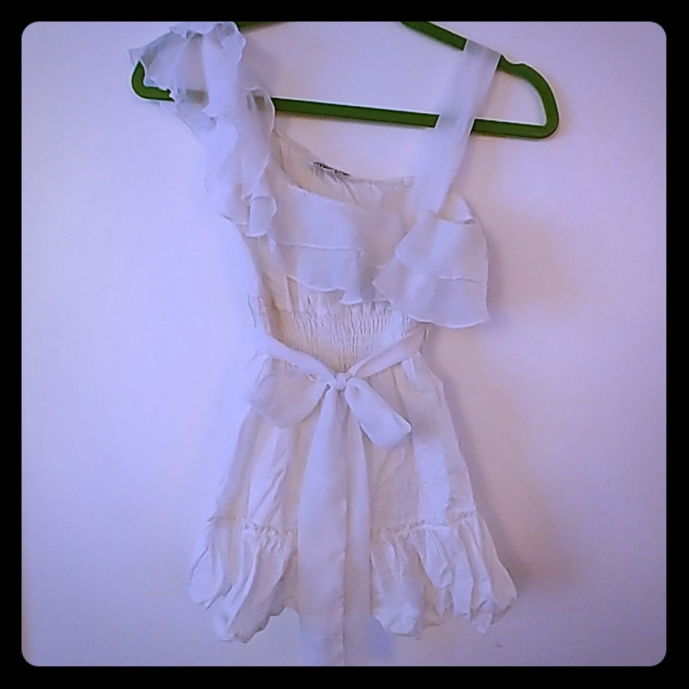 One shoulder blouse